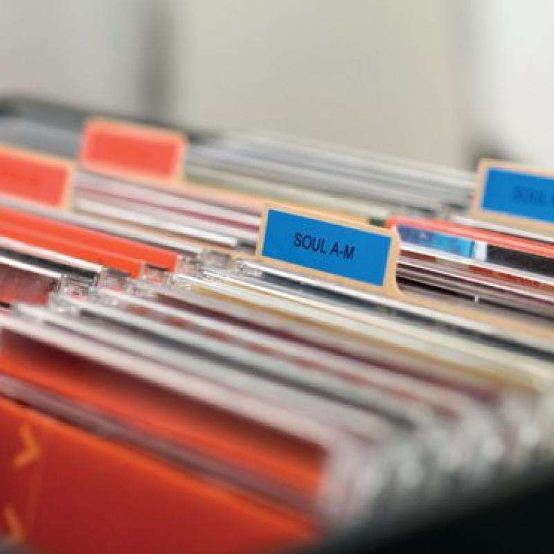 Dymo D1 40916 Labeling Tape – 9mm x 7m – Black on Blue Durable Label Tape for Label Manager Printers